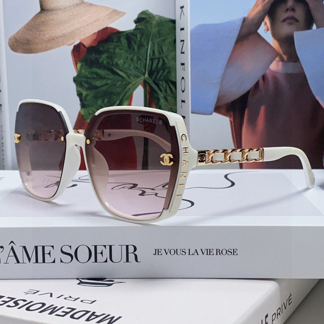 SQUARE SUNGLASSES 632874 IN WHITE ACETATE