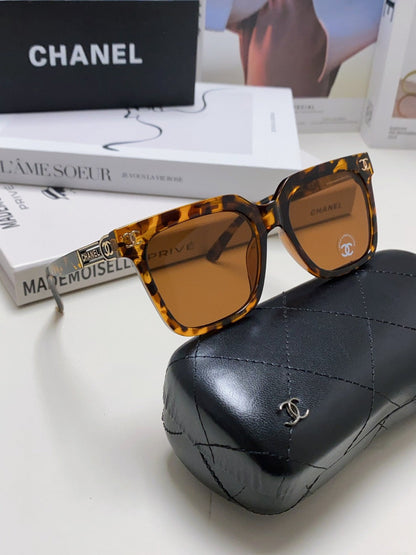 SQUARE SUNGLASSES 632879 IN HAVANA ACETATE