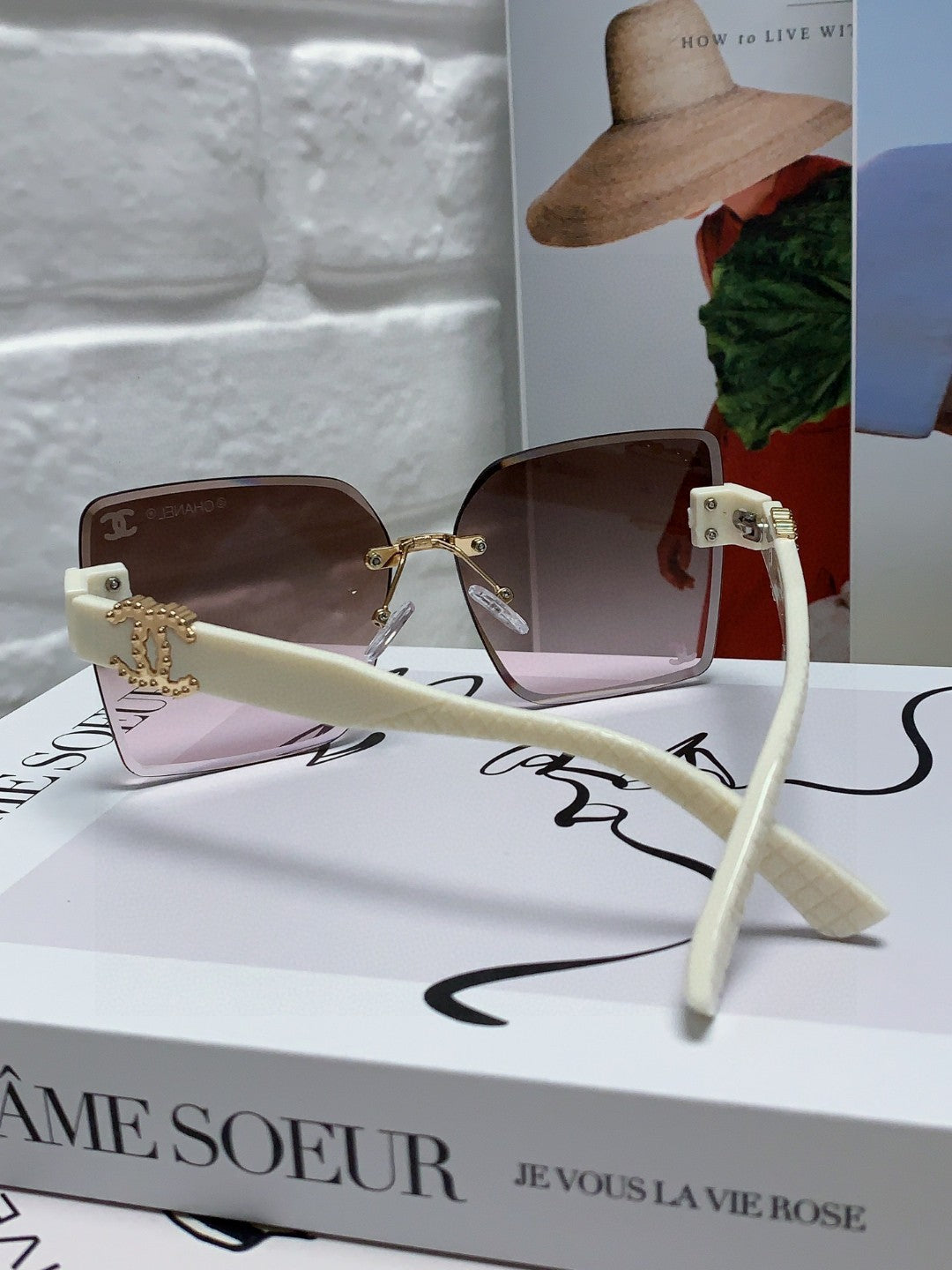 SQUARE SUNGLASSES 632891 IN WHITE ACETATE BROWN LENSES