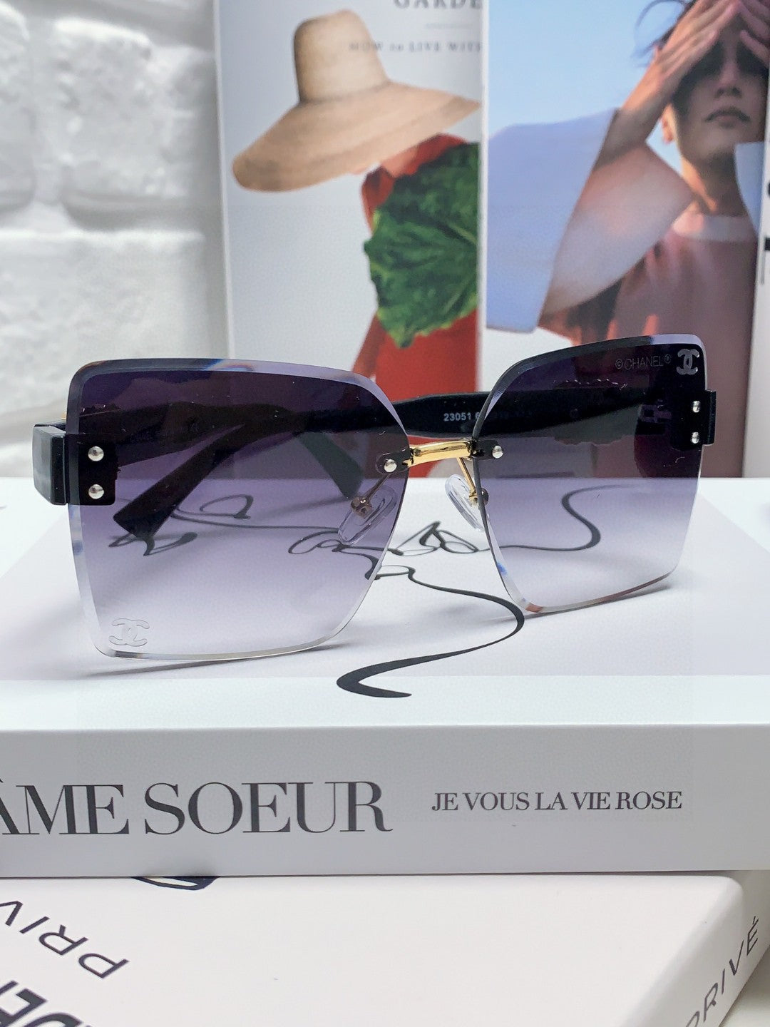 SQUARE SUNGLASSES 632893 IN BLACK ACETATE GRAY SMOKE LENSES