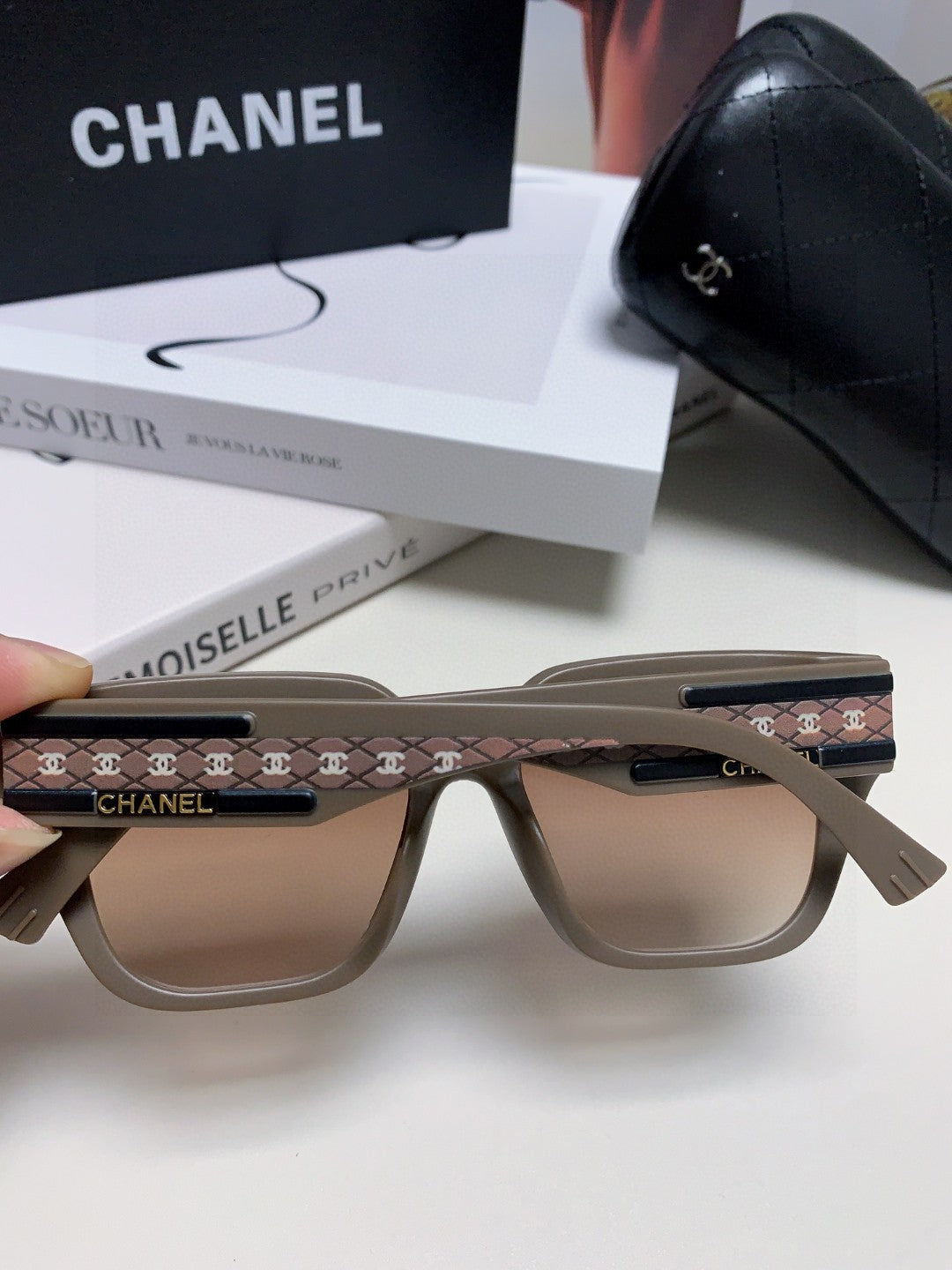 SQUARE SUNGLASSES 632896 IN BROWN ACETATE