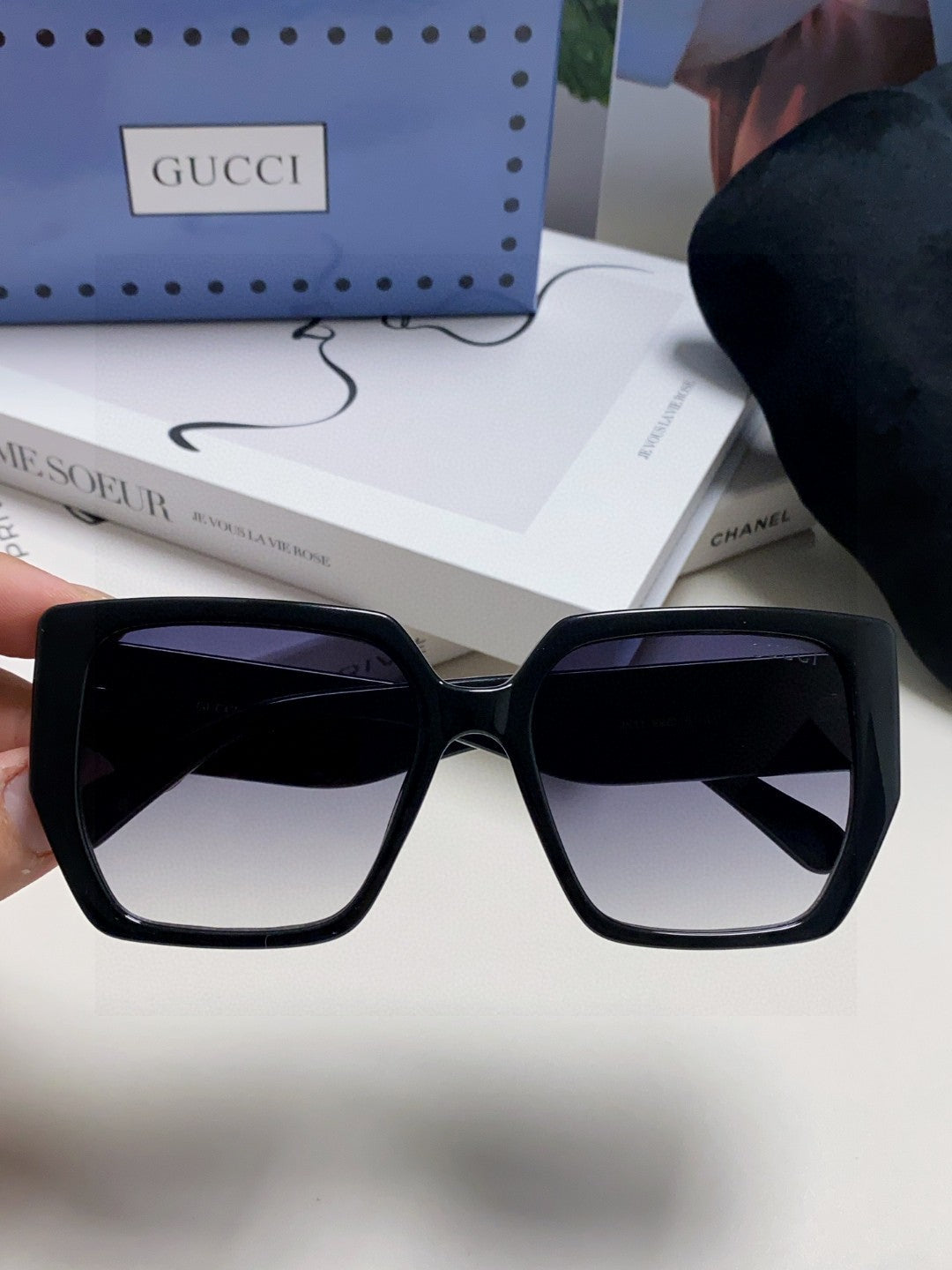 SQUARE FRAME SUNGLASSES 570209 IN ACETATE