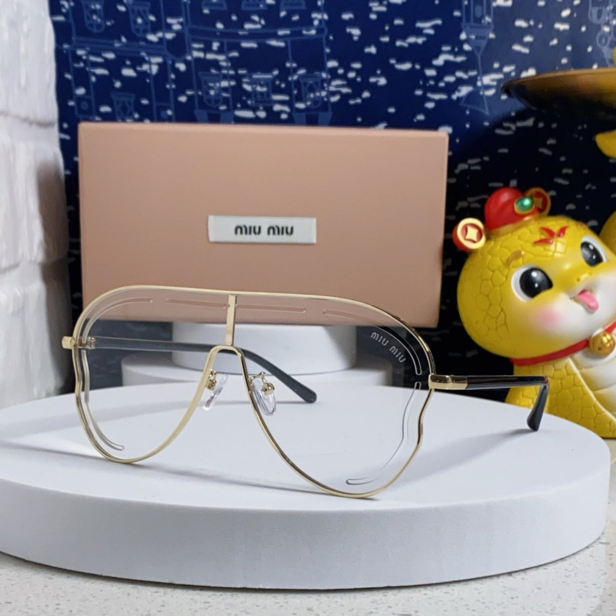 RUNWAY SUNGLASSES 571637 IN GOLD METAL CLEAR LENSES