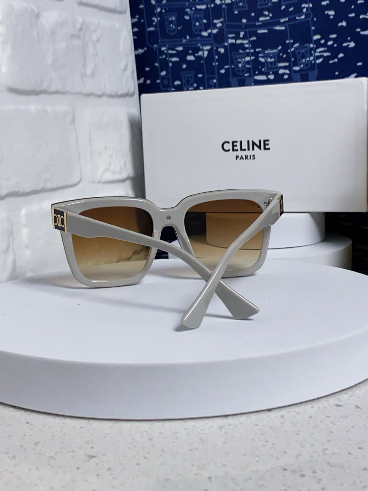 TRIOMPHE SUNGLASSES 548633 IN IVORY ACETATE
