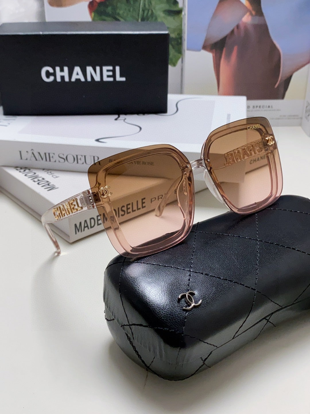 SQUARE SUNGLASSES 638796 IN ACETATE