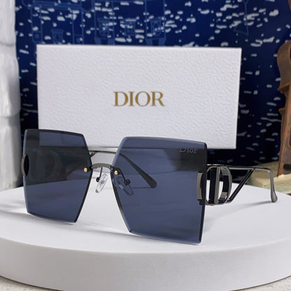 30MONTAIGNE S7U SUNGLASS 578111 IN BLACK METAL GREY LENSES