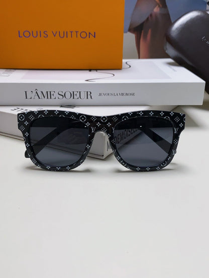 MONOGRAM SUNGLASS 581386 IN BLACK ACETATE FRAME