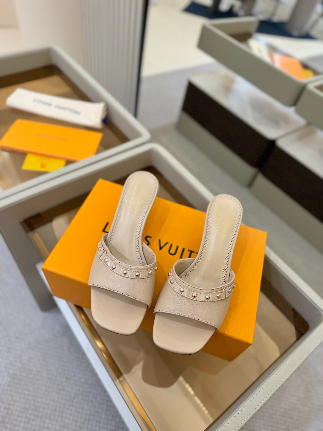 LV X TM 6AM HIGH 4 CM MULE IN LINEN TAN CALFSKIN