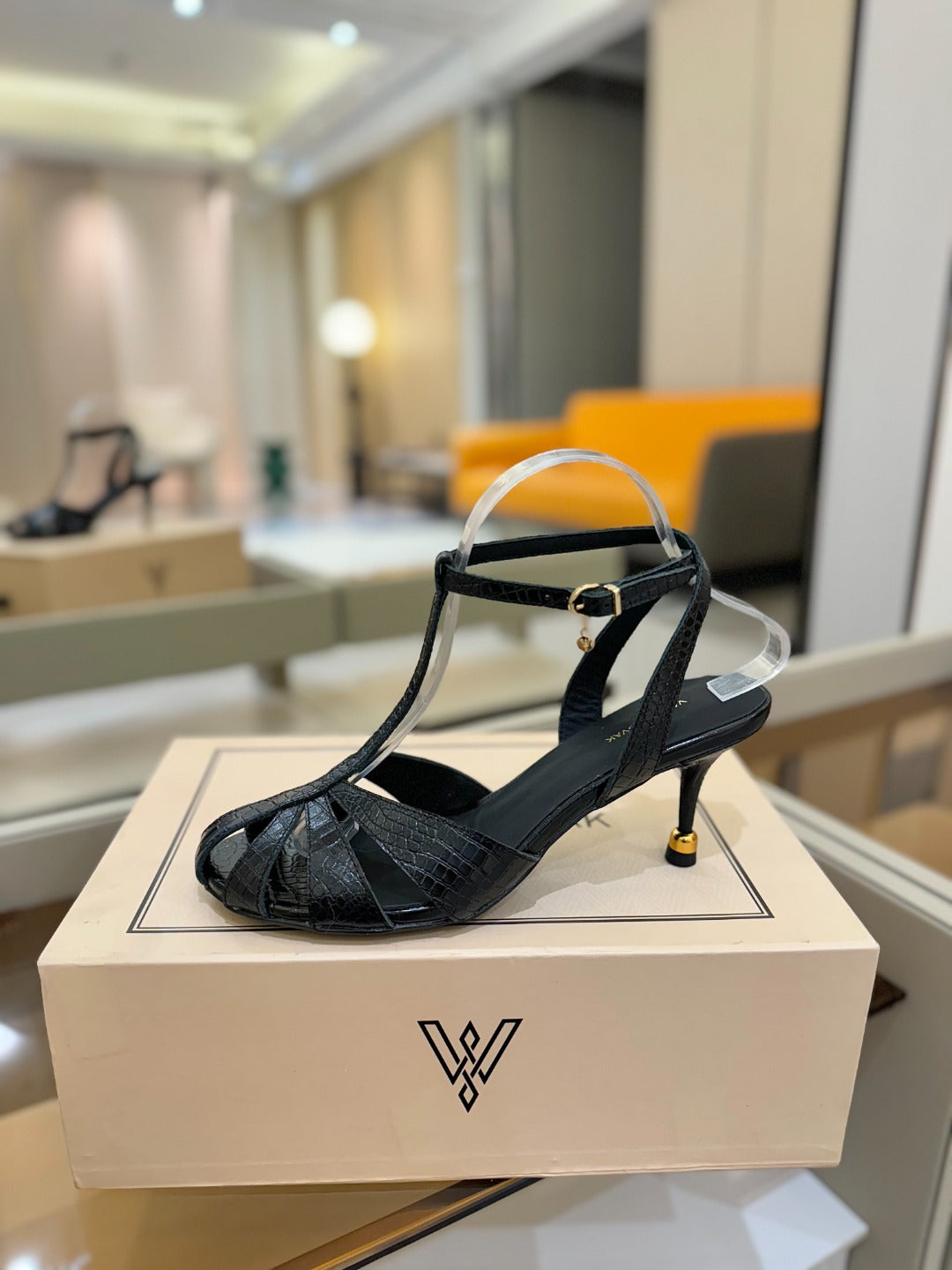 HIGH SANDALS 75 MM IN BLACK CALFSKIN