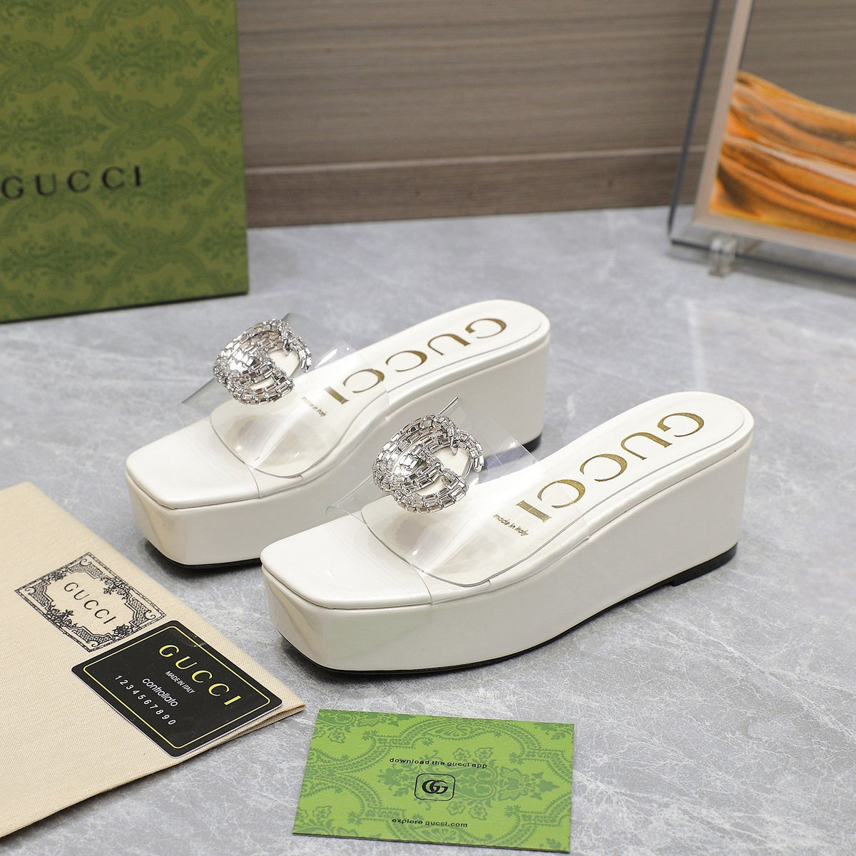 HIGH WEDGE PLATFORM IN WHITE GLOSSY CALFSKIN WITH DOUBLE CRYSTAL G BUCKLE