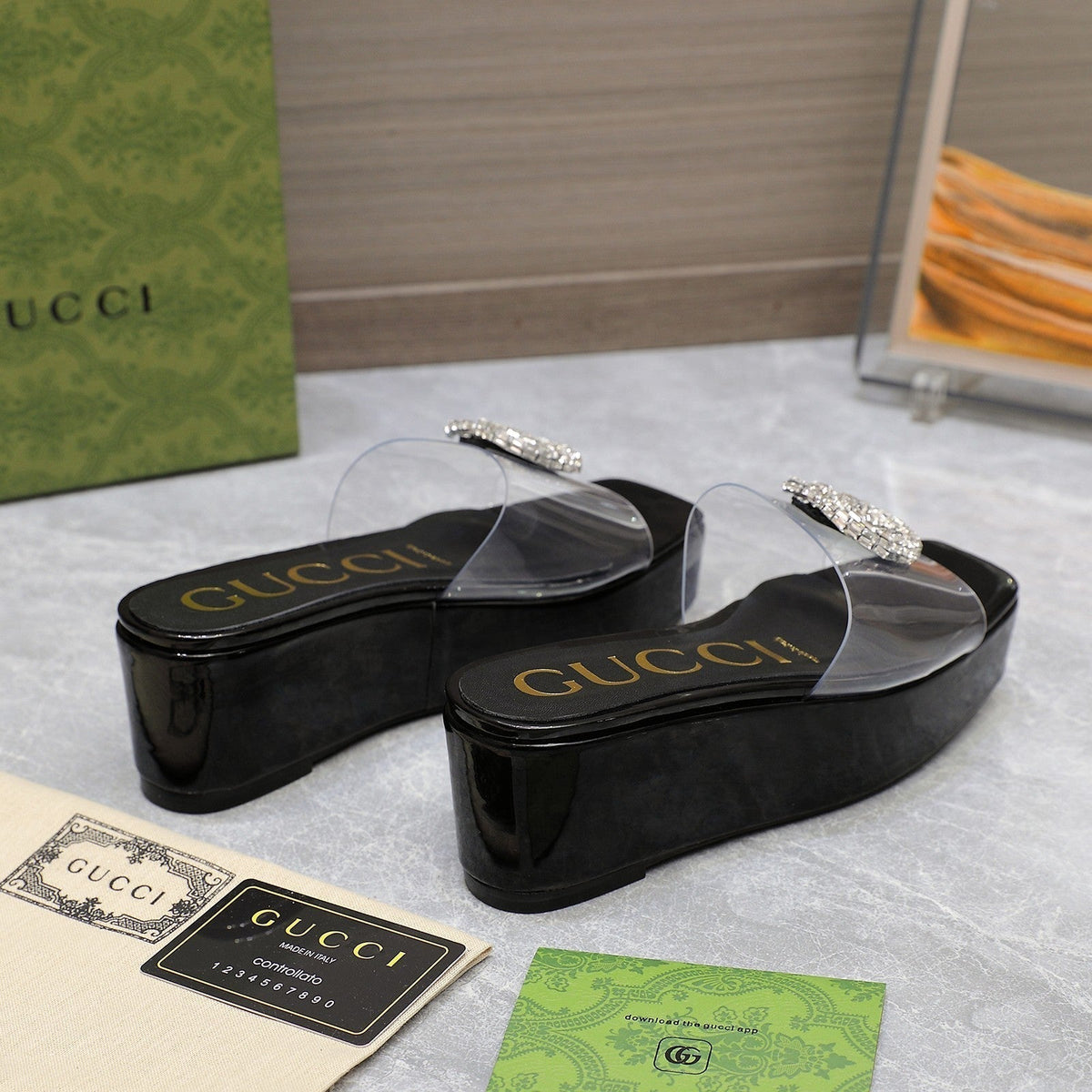 HIGH WEDGE PLATFORM IN BLACK GLOSSY CALFSKIN WITH DOUBLE CRYSTAL G BUCKLE