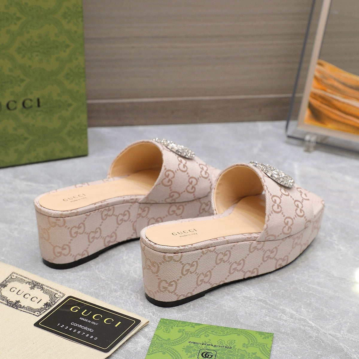 HIGH WEDGE PLATFORM WITH DOUBLE G IN ALMOND BEIGE CANVAS