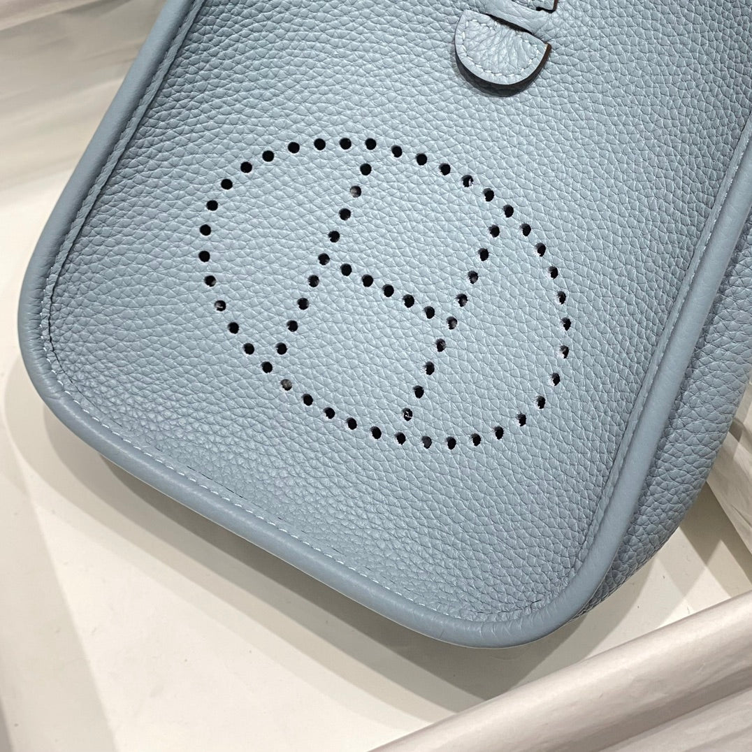 MINI NEO 18 EVELYNE BAG IN NEPAL BLUE GRAINED CALFSKIN