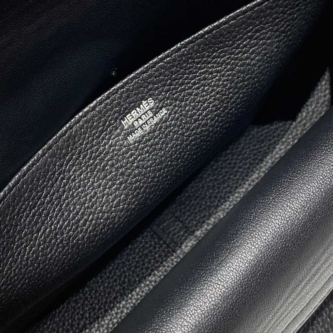 HALZAN 25 HANDLE BAG IN BLACK GRAINED CALFSKIN SILVER HARDWARE
