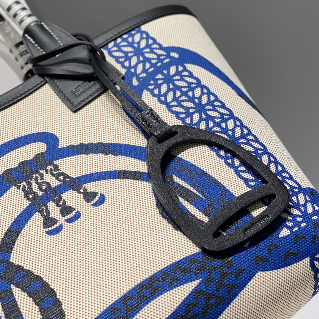 STEEPLE 28 BAG IN OFF-WHITE MIX BLUE CANVAS AND BLACK CALFSKIN