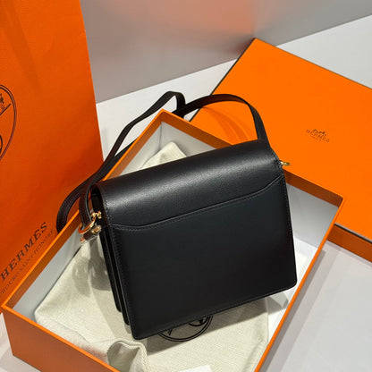 HM ROULIS 18 MINI BAG IN BLACK CALFSKIN GOLD-TONE HARDWARE