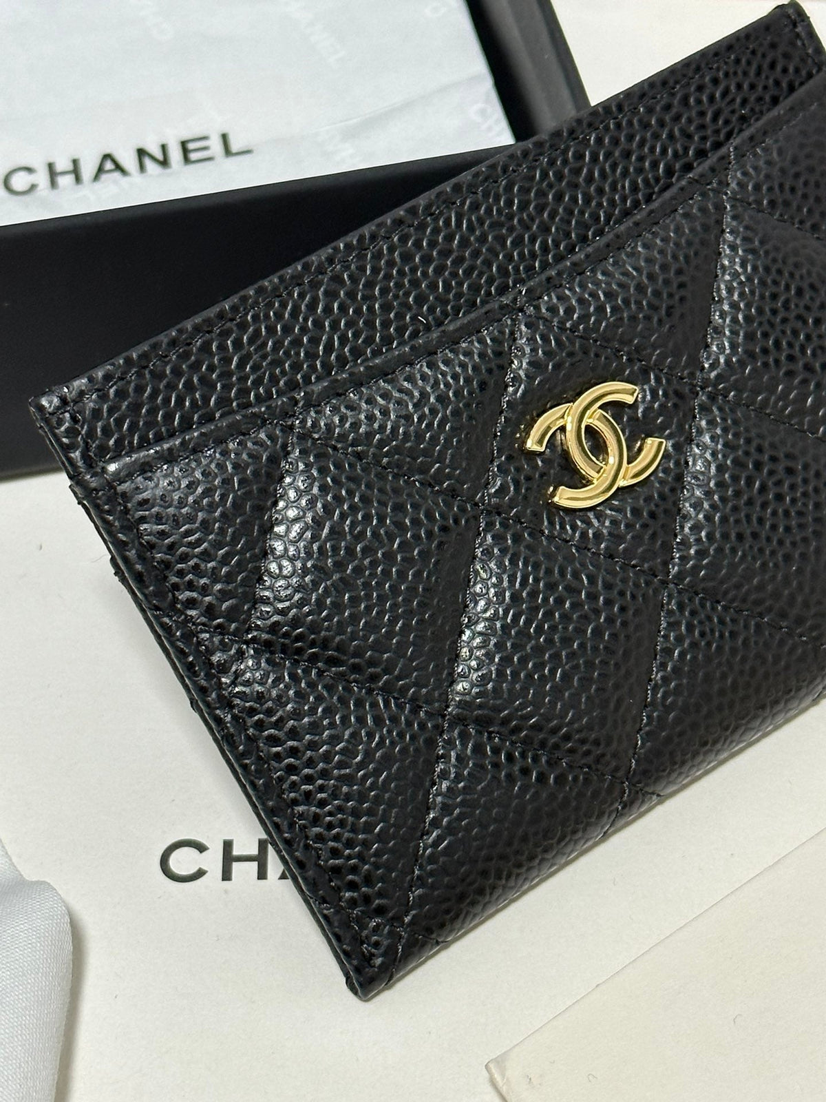 QUILTED CLASSIC CARD HOLDER 11 IN BLACK CAVIAR SKIN