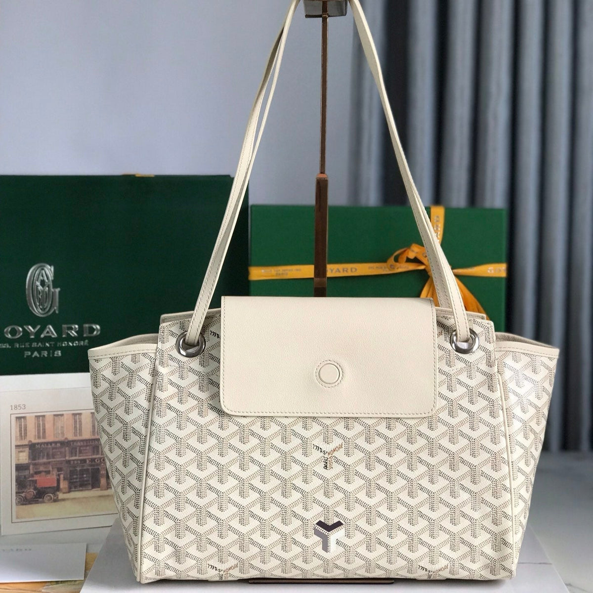 ROUETTE SOUPLE BAG 30 IN WHITE GOYARDINE CANVAS AND CALFSKIN