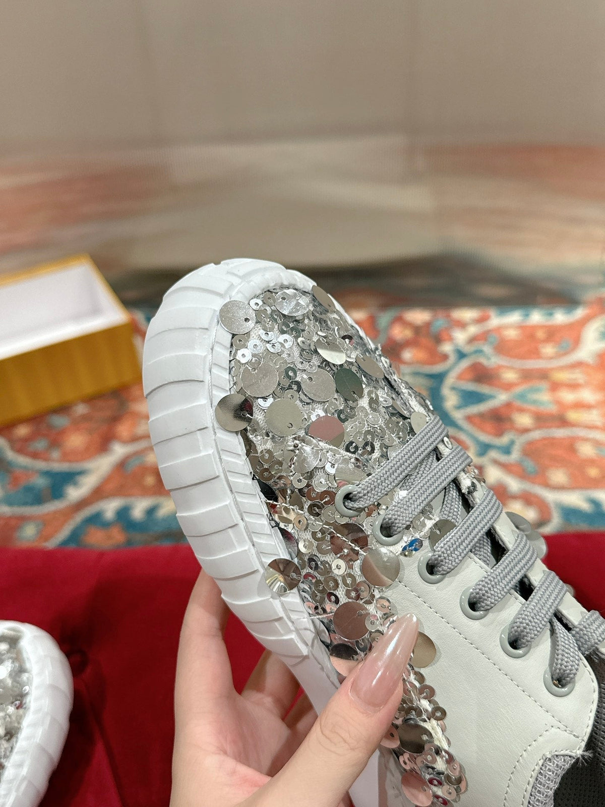RUNWAY SEQUIN CASUAL SHOES IN PEARL GRAY CALFSKIN