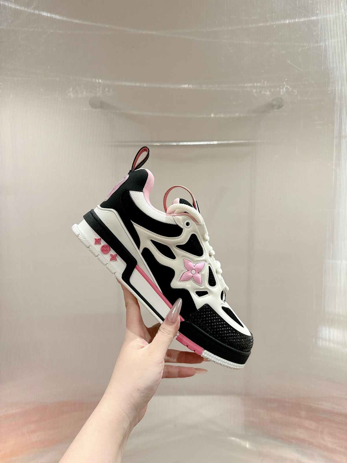 LV SKATE SNEAKER IN WHITE MIX BLACK AND LIGHT PINK CALFSKIN