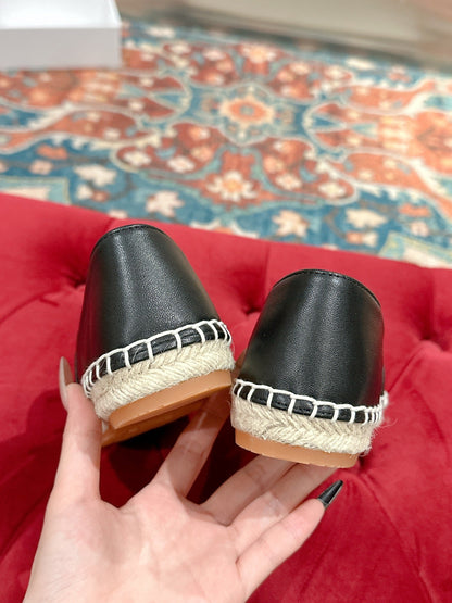 ESPADRILLES BLACK LAMBSKIN GOLD TRIOMPHE