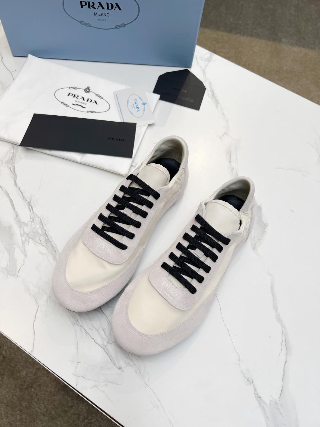 COLLAPSE SNEAKERS IN BEIGE SUEDE AND NYLON