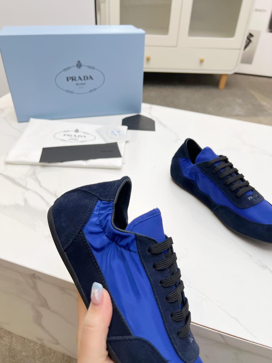 COLLAPSE SNEAKERS IN BLUE SUEDE AND NYLON