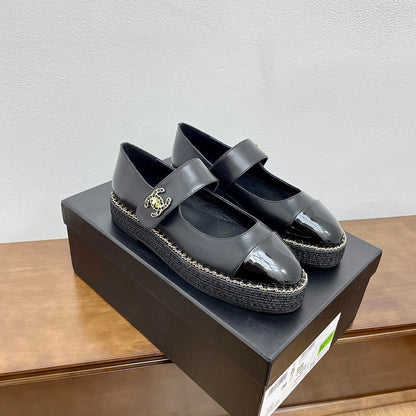 ROUND-TOE MARY JANE BLACK CALFSKIN