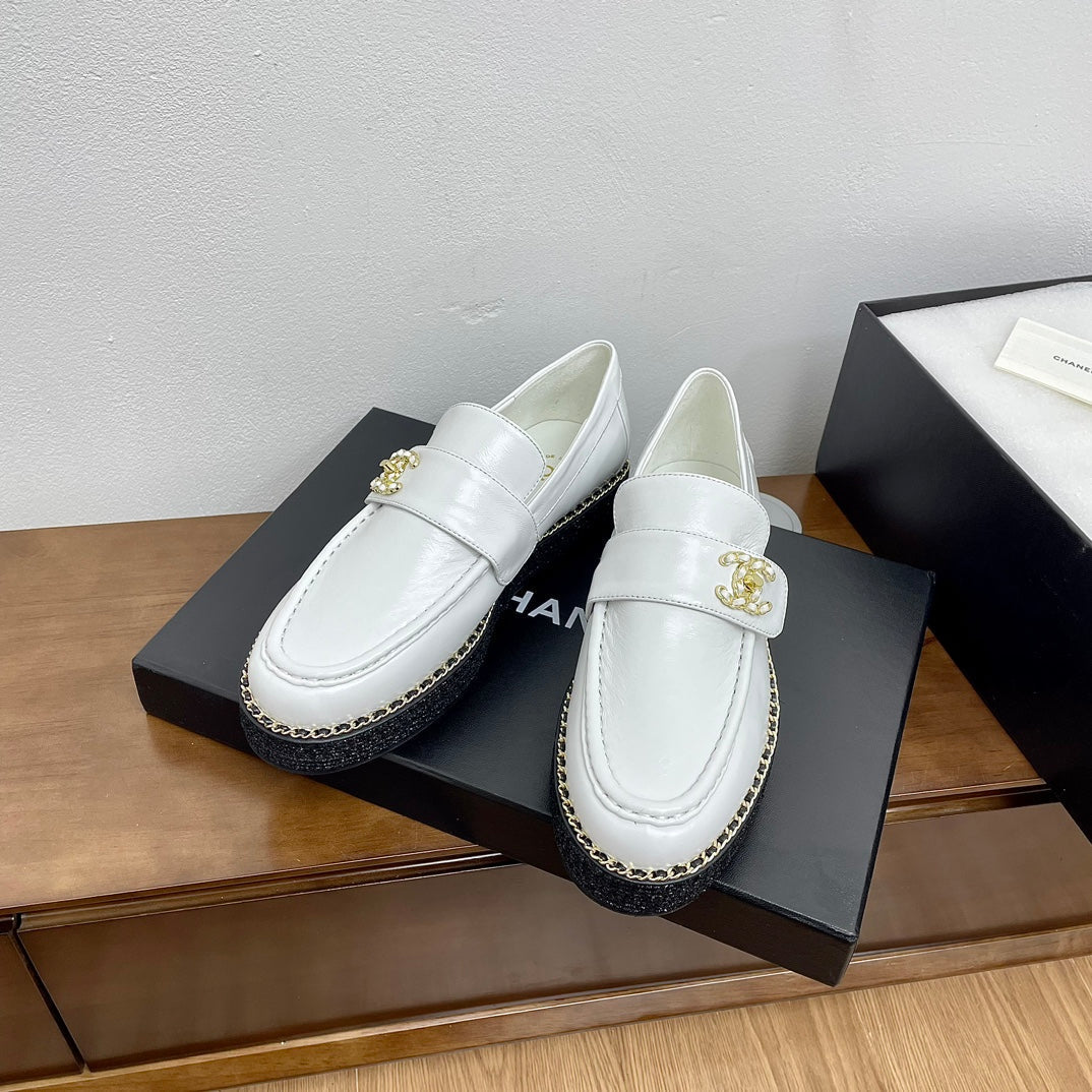 PLATFORM LOAFERS WHITE CALFSKIN