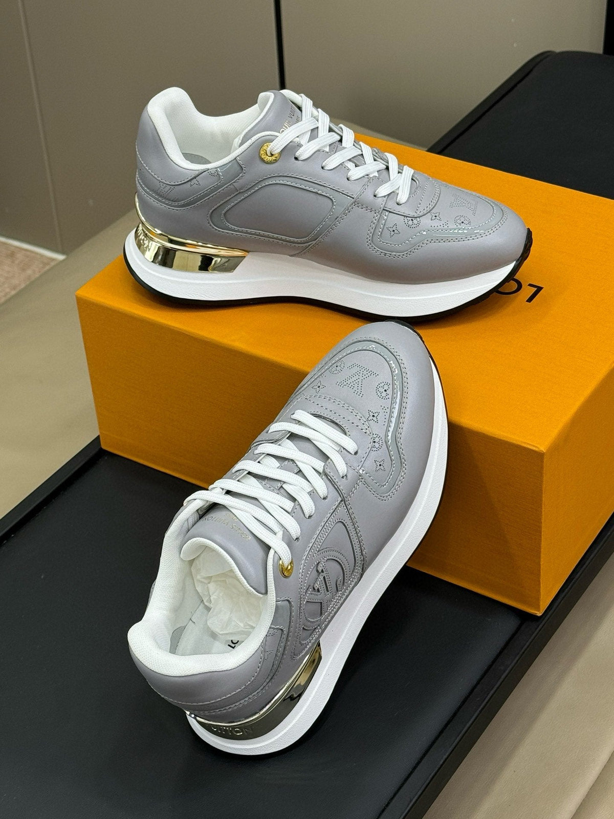 LV NEO RUN AWAY SNEAKER IN STEEL GRAY CALFSKIN
