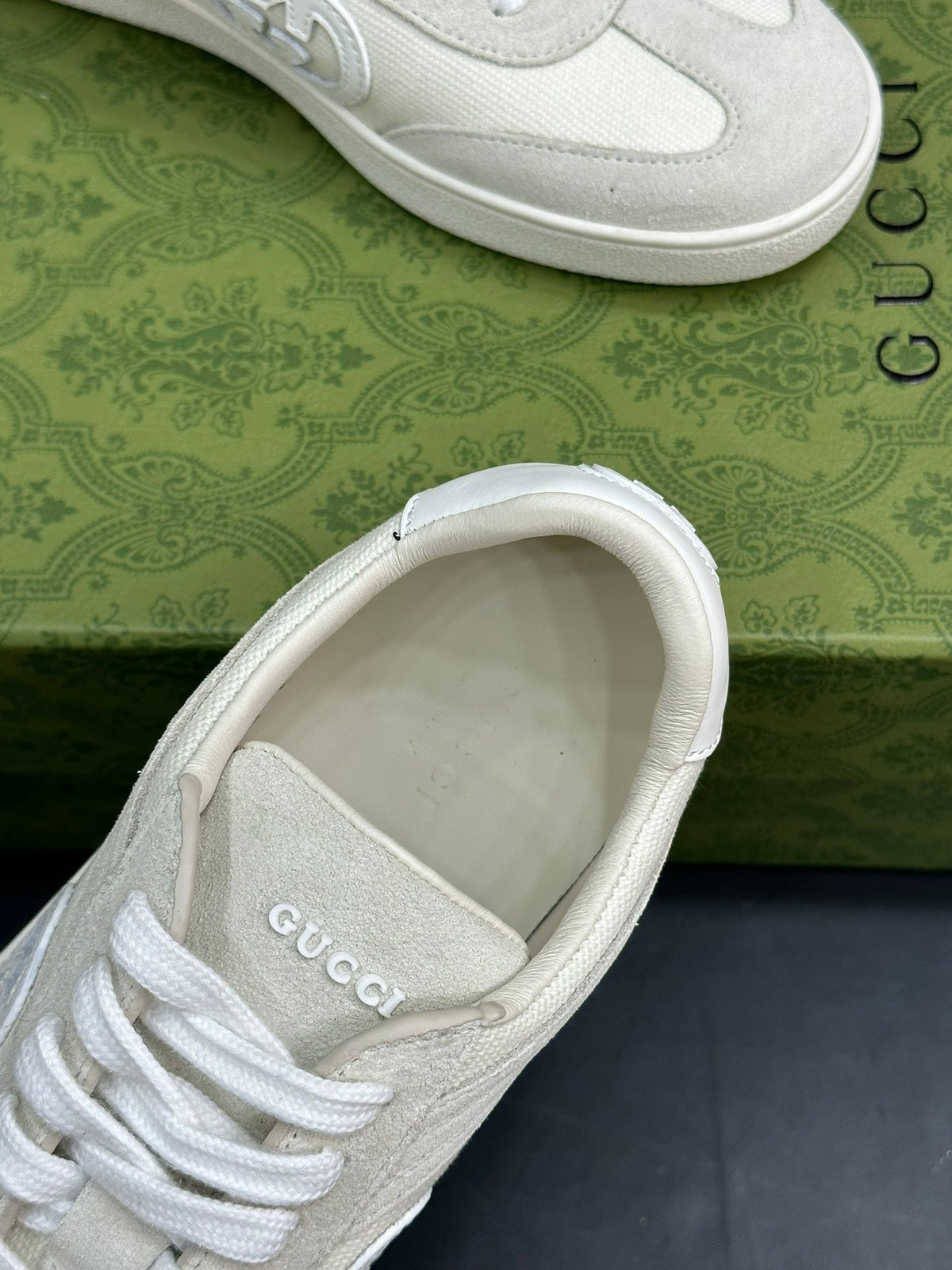GG replica shoes white