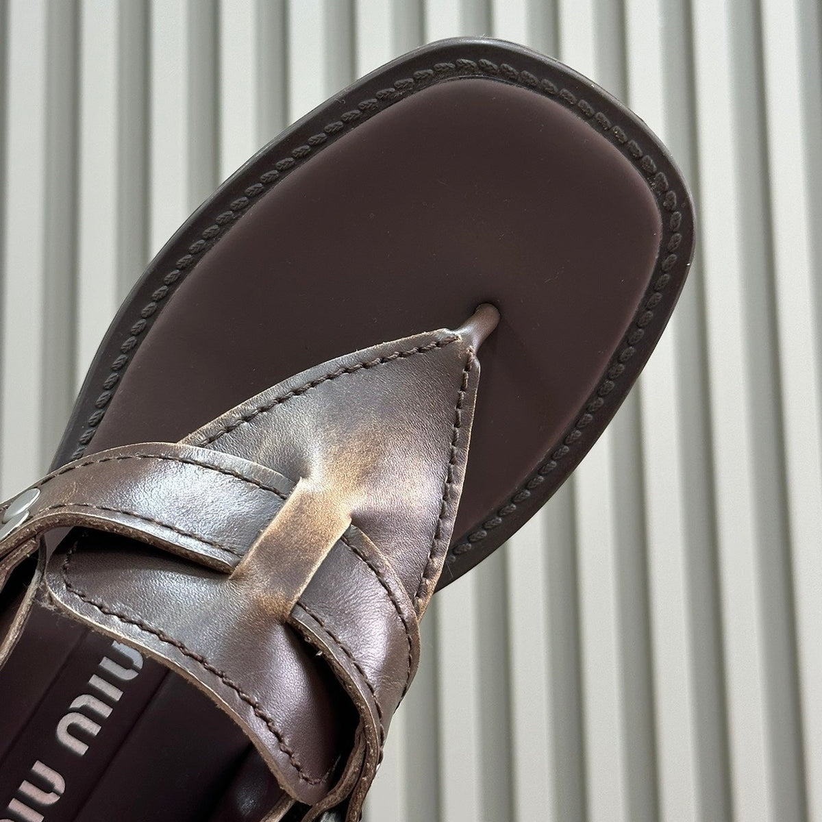 Sandals Chocolate Color Retro Sheepskin
