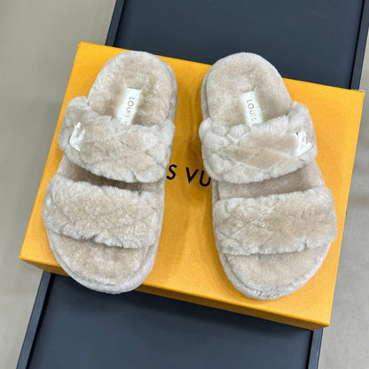 LV WOMEN SUNSET PLATFORM COMFORT MULE IN BEIGE FLEECE