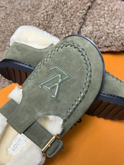 COLORADO COMFORT MARY JANE IN BASIL GREEN SUEDE AND SHEARLING LINING