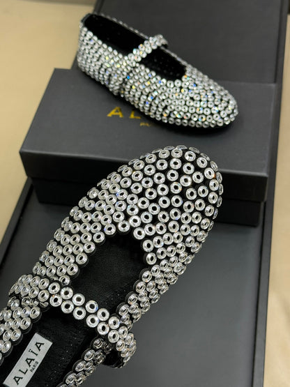 CRYSTAL-EMBELLISHED BALLERINA SHOES WHITE