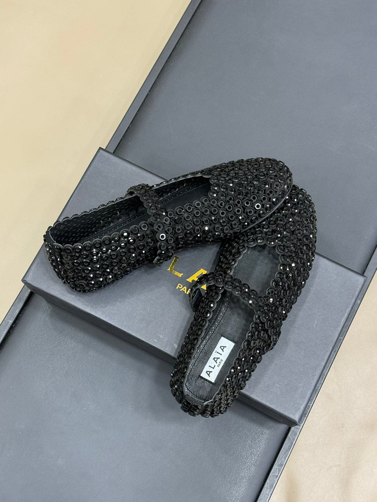 CRYSTAL-EMBELLISHED BALLERINA SHOES BLACK
