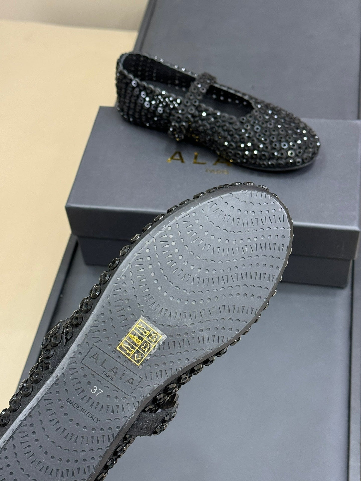 CRYSTAL-EMBELLISHED BALLERINA SHOES BLACK
