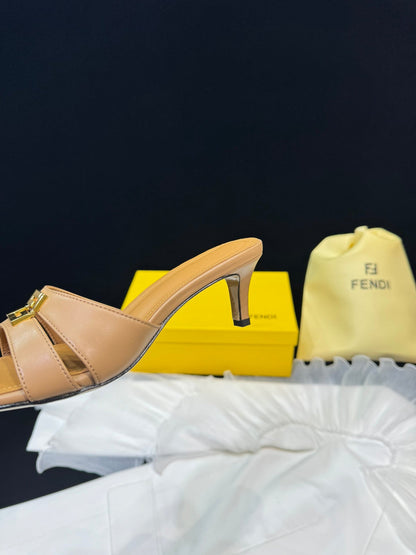 FENDI MEDIUM-HEELED 55 MM MULE IN BRONZE BROWN LAMBSKIN WITH GOLD HARDWARE