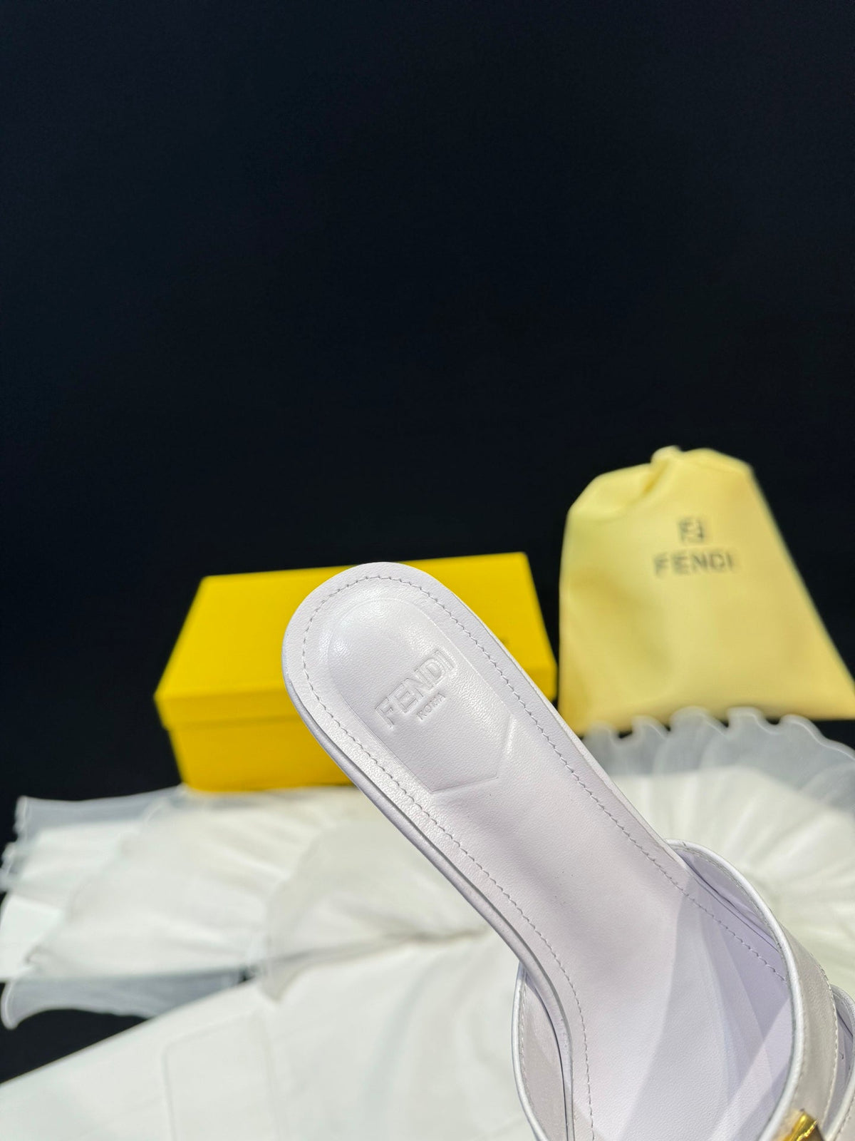 FENDI MEDIUM-HEELED 55 MM MULE IN WHITE LAMBSKIN WITH GOLD HARDWARE