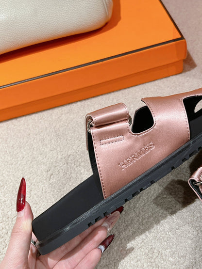 CHYPRE SANDAL BLACK MIX PASTEL PINK CALFSKIN