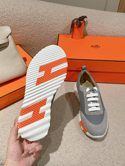 MAINLAND SNEAKER IN ASH GRAY SUEDE AND SHARK GRAY BREATHABLE MESH FABRIC