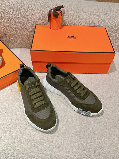 MAINLAND SNEAKER IN ARMY GREEN SUEDE AND BREATHABLE MESH FABRIC