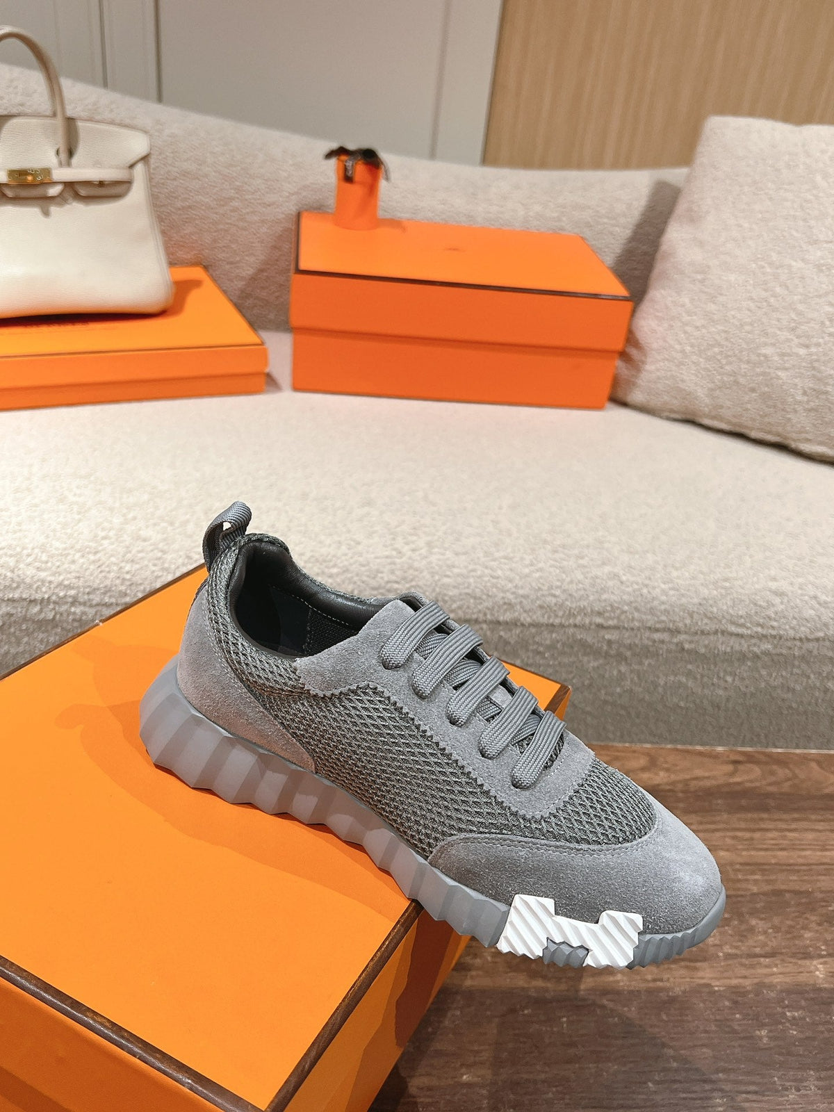 MAINLAND SNEAKER IN MOUSE GRAY SUEDE AND BREATHABLE MESH FABRIC