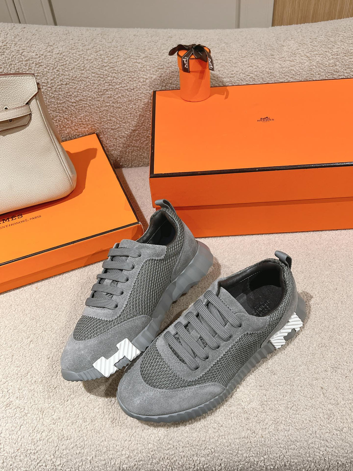 MAINLAND SNEAKER IN MOUSE GRAY SUEDE AND BREATHABLE MESH FABRIC