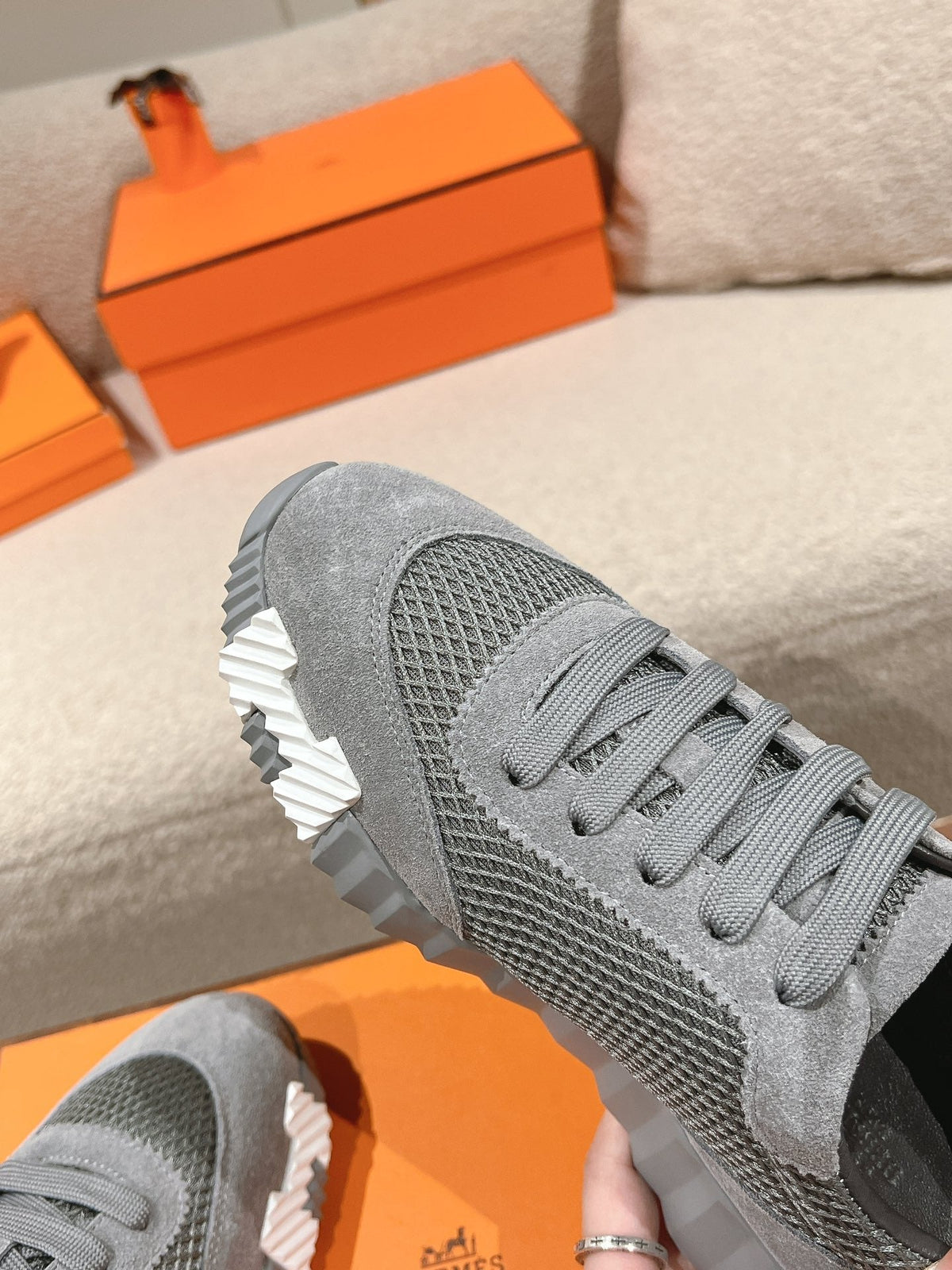 MAINLAND SNEAKER IN MOUSE GRAY SUEDE AND BREATHABLE MESH FABRIC
