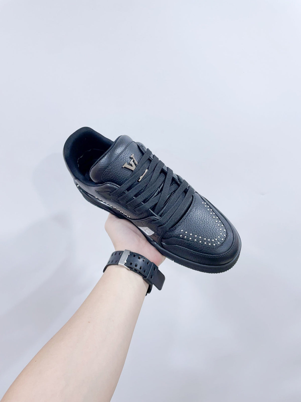 TRAINER SNEAKER IN BLACK CALFSKIN