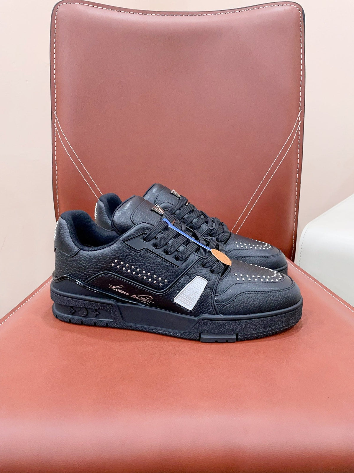 TRAINER SNEAKER IN BLACK CALFSKIN