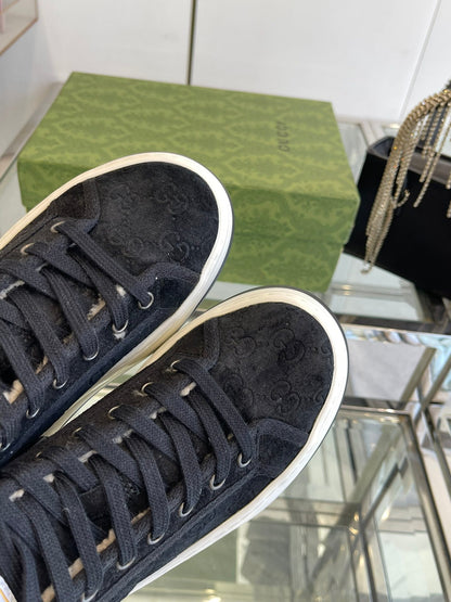GG HIGH TOP SNEAKER IN BLACK CANVAS WITH BEIGE FLEECE LINING