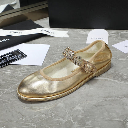 MARY JANE GOLDEN SHEEPSKIN