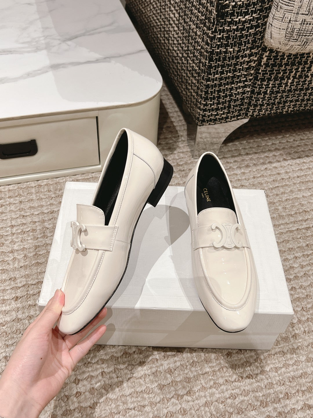 TRIOMPHE LOAFER IN WHITE PATENT CALFSKIN